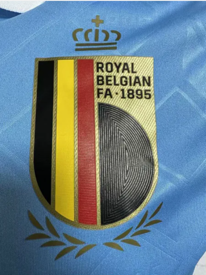 Belgique extérieur 24-25