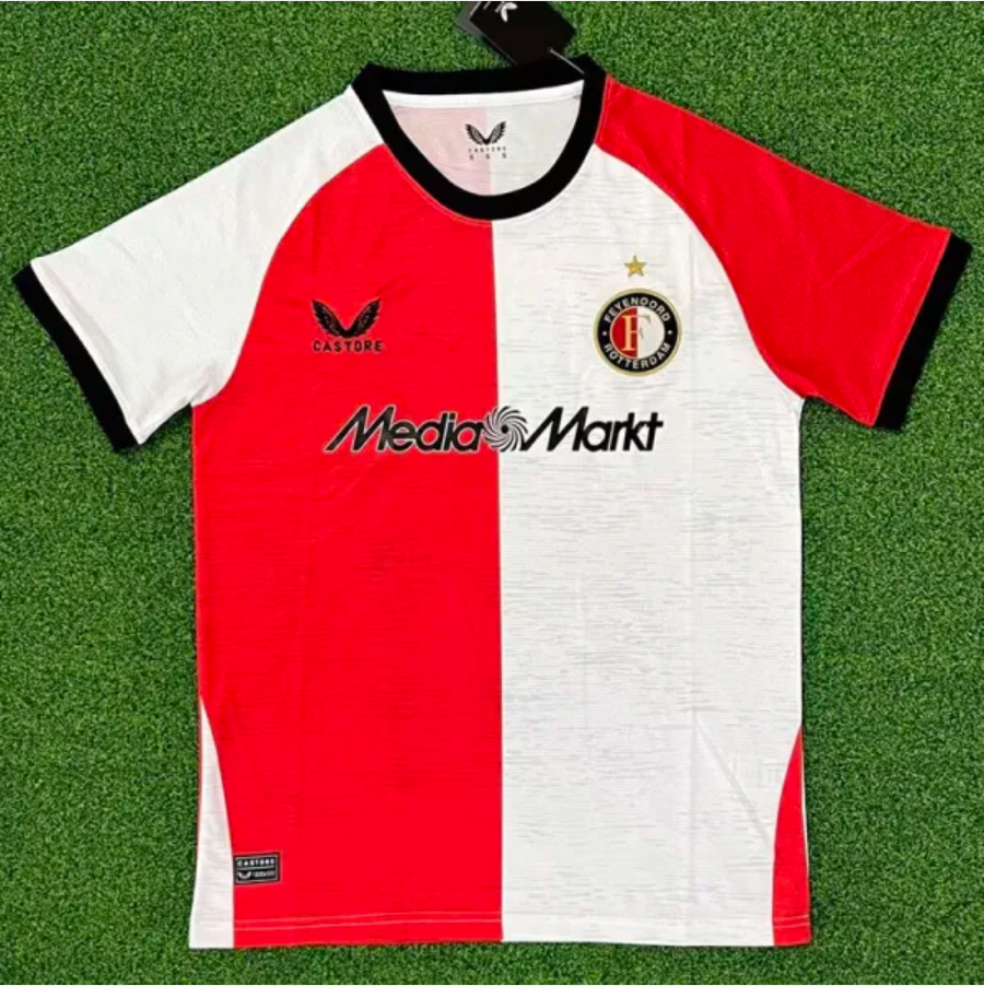 Feyenoord domicile 24-25